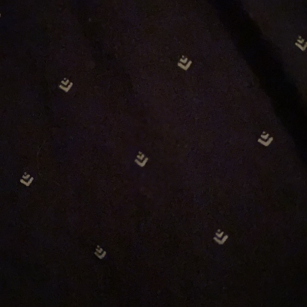 button down - Picture 3 of 4